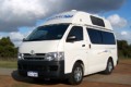 Boomerang Hitop Camper fuer zwei oder vier Personen mit Kindersitz