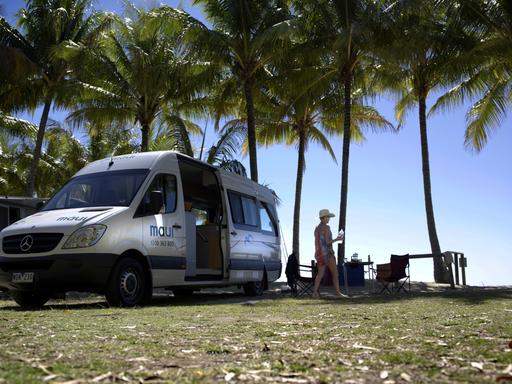 maui Campervan Spirit Ultima 2st mit Dusche und Toilette