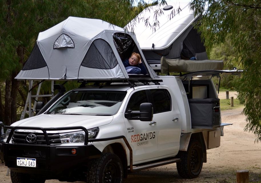 Red Sands Campers Broome Perth Darwin 5person 4wd rooftop Toyota hilux